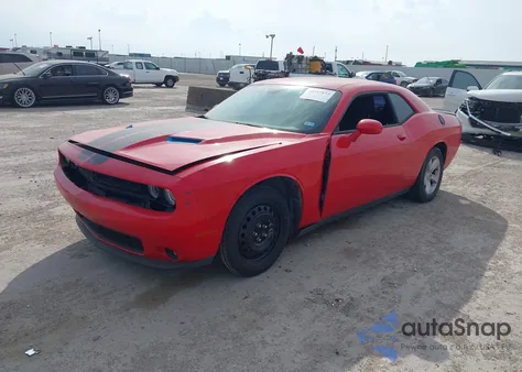 2016 Dodge Challenger Sxt z USA, uszkodzony, nr VIN 2C3CDZAG8GH256074